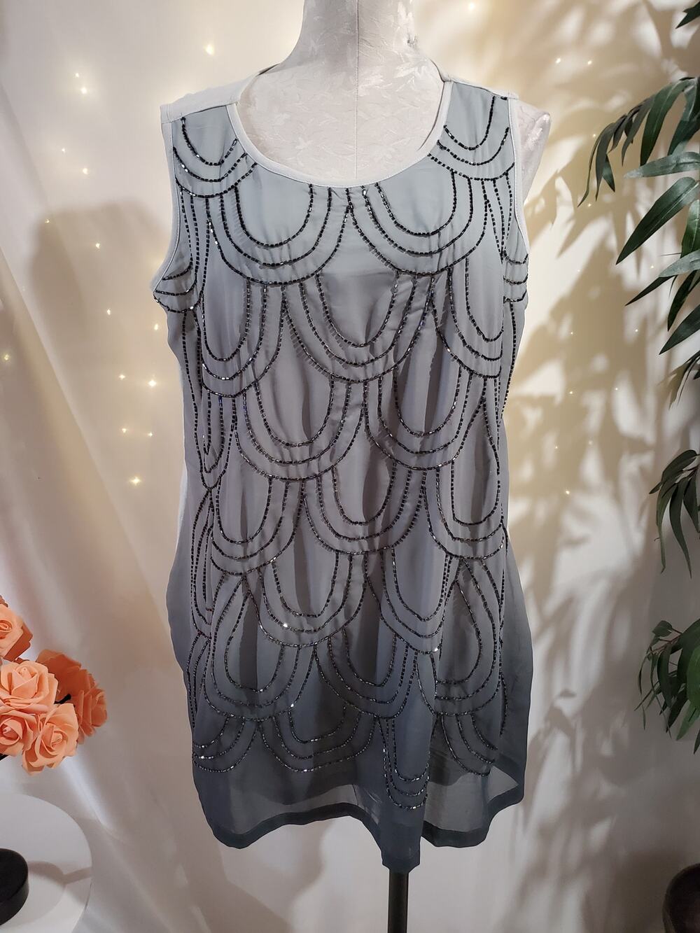 Logo Lavish Lori Goldstein Ombre Sleeveless Tunic Blouse Size L NWOT Sheer Blue